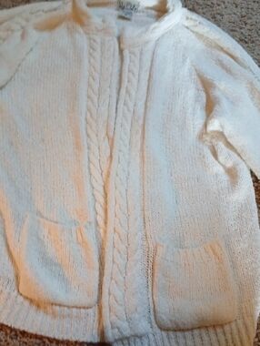 Cozy Women’s White Cable Knit Sweater Cardigan